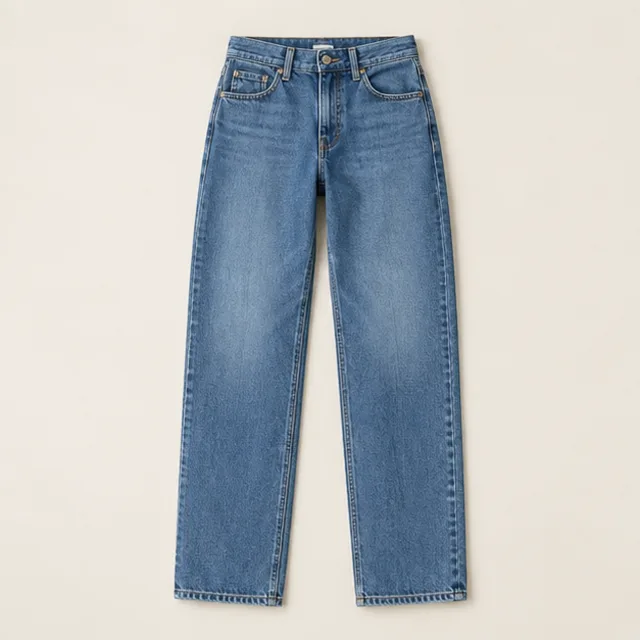 Straight jeans preset in the bottom / dress slot for Autumn layers